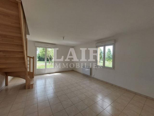 Appartement Saint Calais Du Desert 3 pièce s 81.53 m2 réf: 15295