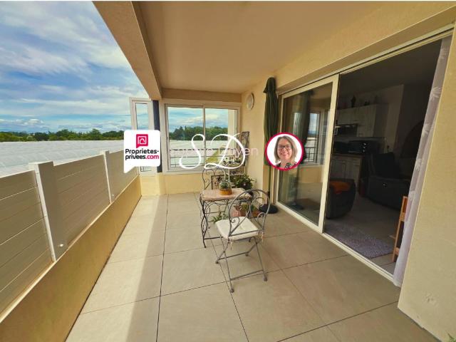 Appartement Saint Cyprien 2 pièces 47 m2 balcon 13m²