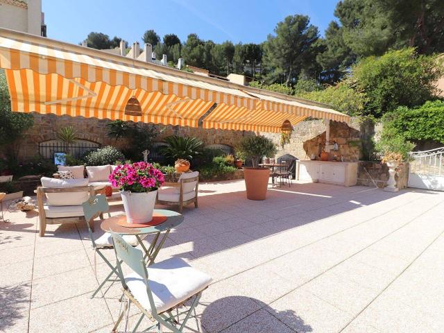 Appartement Saint Cyr Sur Mer 4 pièce s 163 m2
