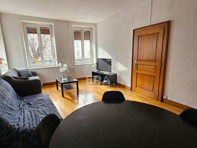 Appartement Saint Die Des Vosges 2 pièce s 52 m2