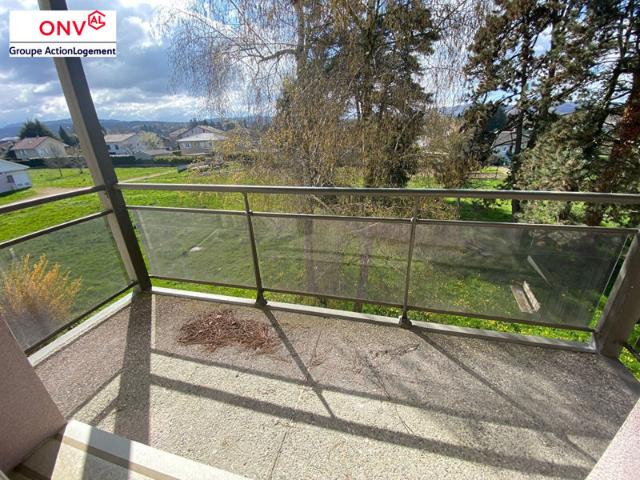 Appartement Saint Etienne De Saint Geoirs 4 pièce s 84.56m2