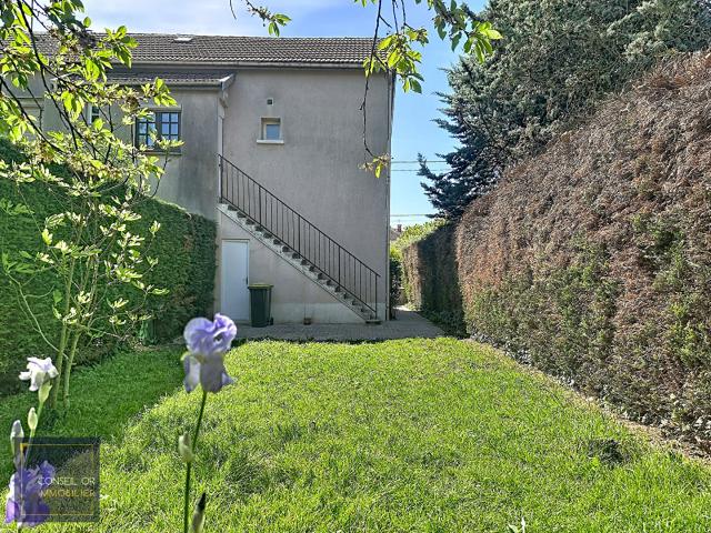 Appartement Saint Genis Laval 3 pièces Jardin + Place de parking