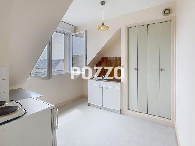 Appartement Saint Hilaire Du Harcouet 1 pièce s 22.6m2