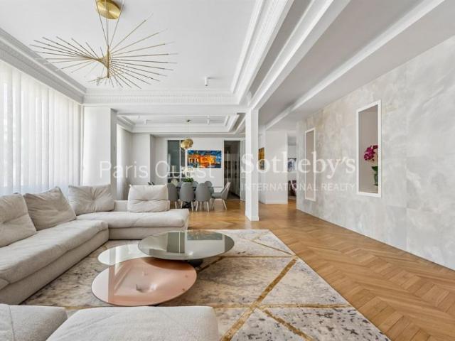 Appartement • Saint James Général Koenig