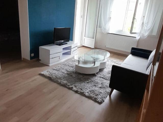 Appartement Saint Jean De La Ruelle 3 pièce s 52.05 m2
