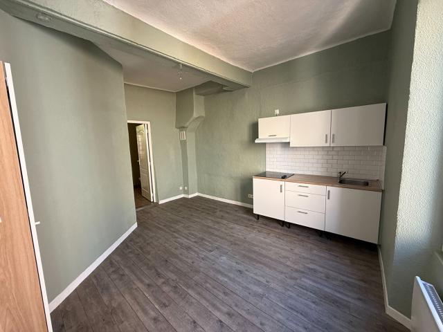 Appartement Saint Maximin La Sainte Baume 2 pièce s 26 m2 environ