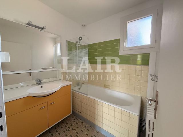 Appartement Saint Paterne Le Chevain Réf 14959