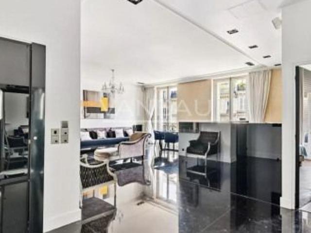 Appartement • Saint Philippe du Roule