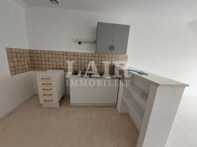 Appartement Saint Pierre Des Nids 2 pièce s 29.4 m2 réf: 15041