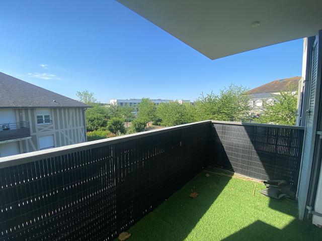 Appartement Saint Pierre Du Perray 2 pièce s 40.67 m2