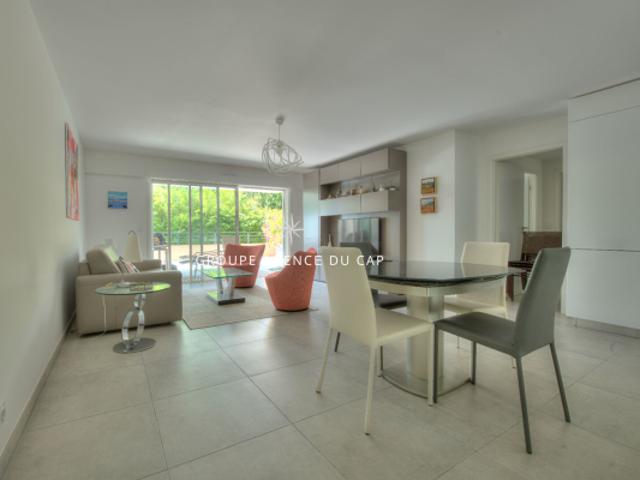 Appartement Saint Raphael 3 pièce s 74.12 m2