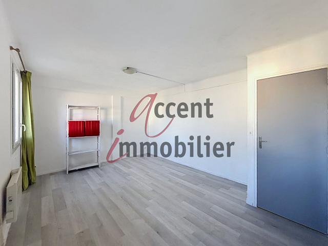 Appartement Saint Remy De Provence 1 pièce s 29.42 m2