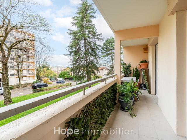 Appartement Sainte Foy Les Lyon 4 pièce s 73 m2