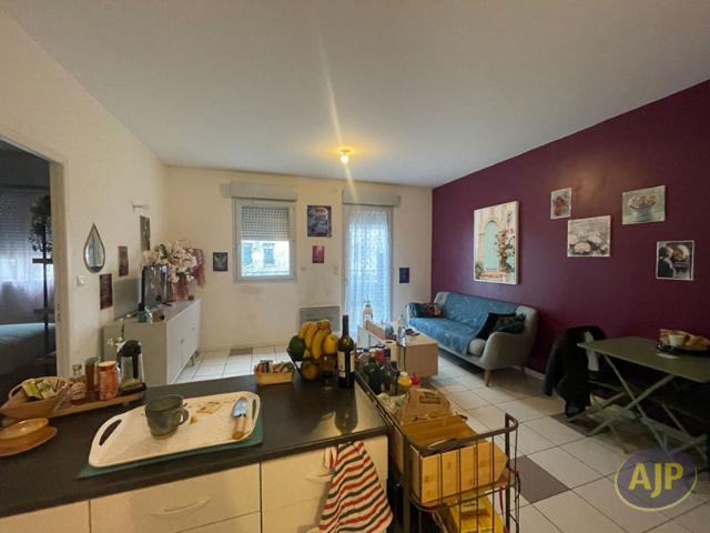 Appartement Saintes 2 pièce s 41.79 m2