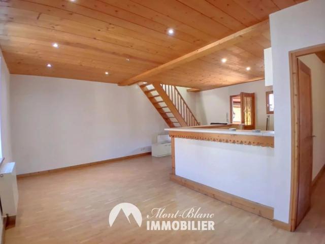 Appartement / Sallanches / 900 €