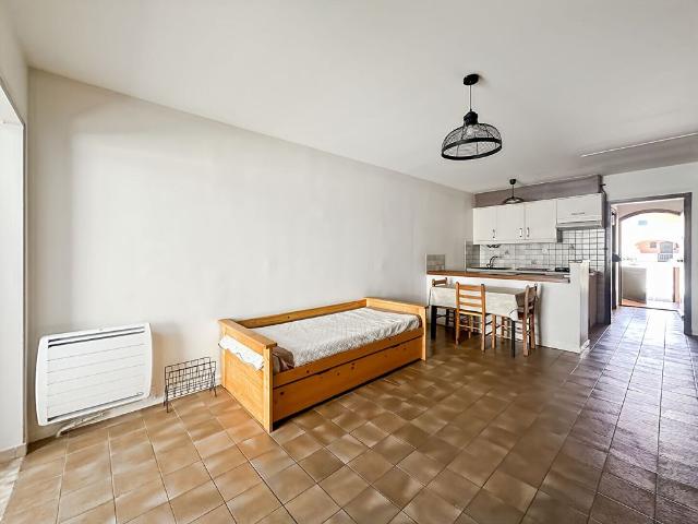 Appartement Sausset Les Pins 1 pièce s 41.24 m2