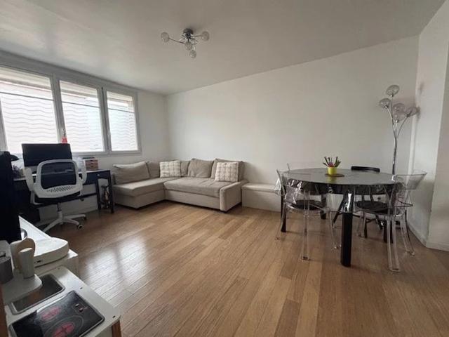 Appartement Secteur du Maroc 4 Pièces