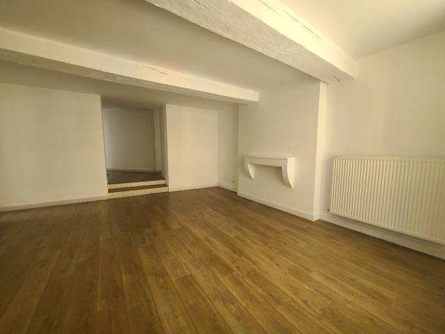 APPARTEMENT SEDAN