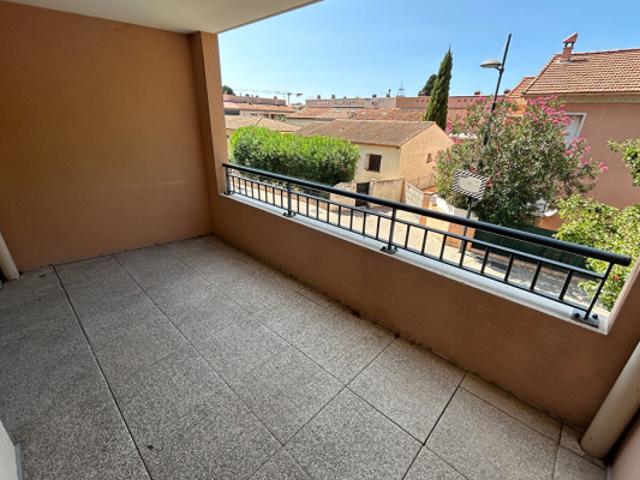 Appartement Six Fours Les Plages 3 pièce s 66.47 m2