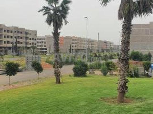 Appartement Soumi Vini dans un quartier chic près de la mosquée et sans intérêt