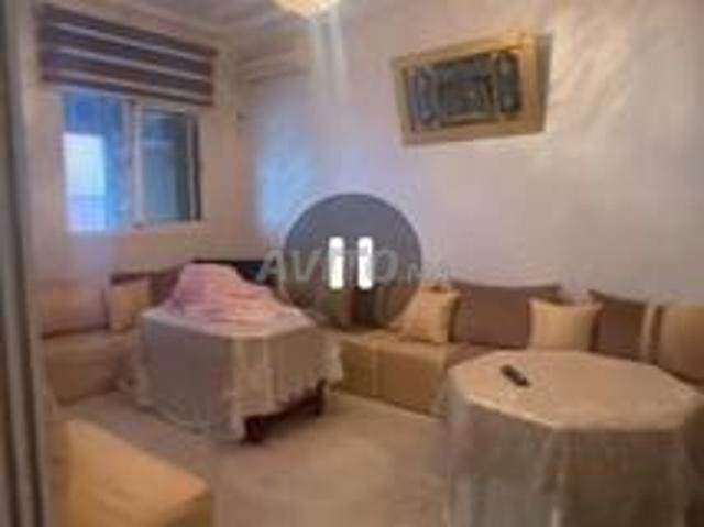 Appartement spacieux 3 chambres deux salons tasbi9 10000 dhs numéro