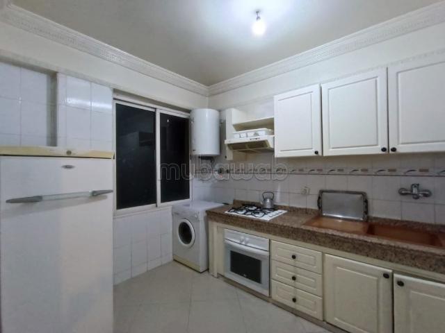 Appartement spacieux vide à vendre Gueliz