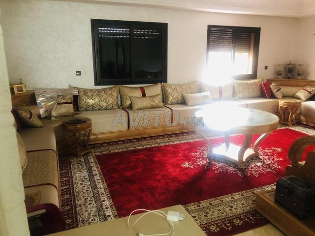 Appartement spacieux et bien ensoleillé à El Jadida à vendre avec une moitié de la terrasse