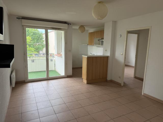 APPARTEMENT ST JUERY 520€