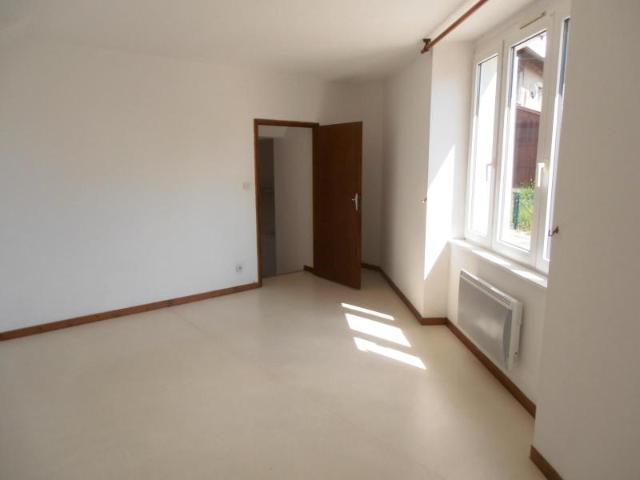 Appartement St Martin Du Fresne 1 pièce s 29.0 m2