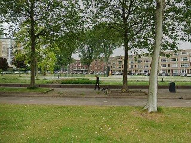 Appartement Strevelsweg in Rotterdam