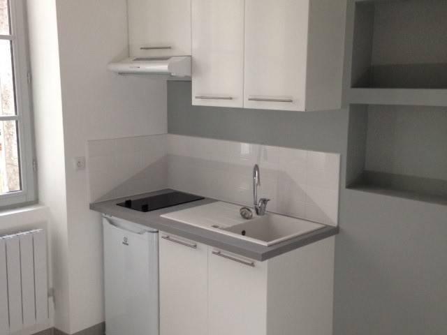 Appartement Studio 13.6m2 à louer à Angoulême