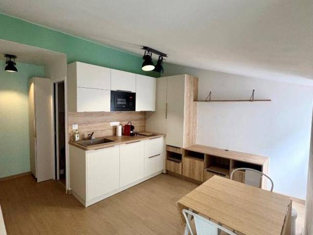 Appartement Studio 17.64m2 à louer à La rochelle