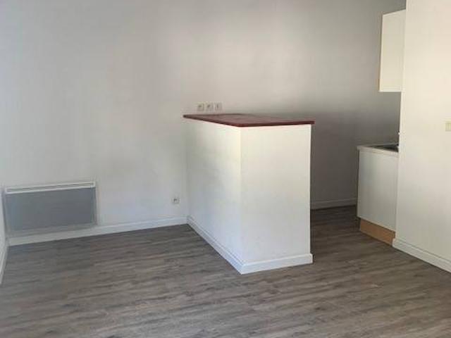 Appartement Studio 24.5m2 à louer à Blois | Pichet