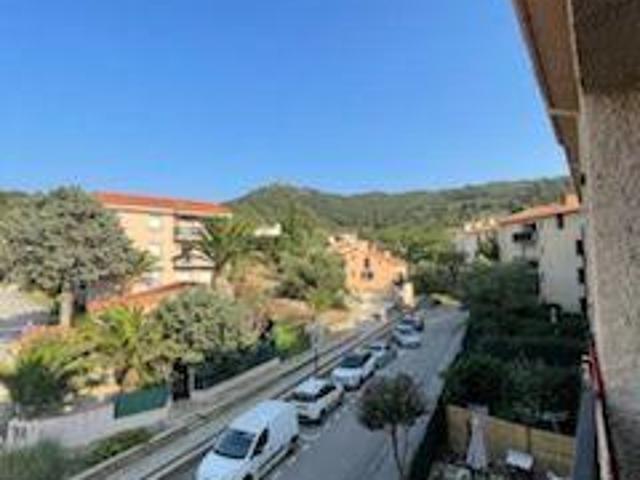 APPARTEMENT STUDIO A COLLIOURE LOCATION A L ANNEE
