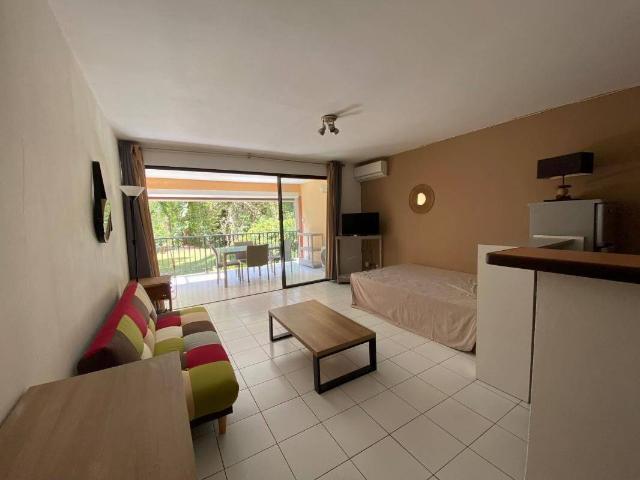 Appartement Studio à Didier