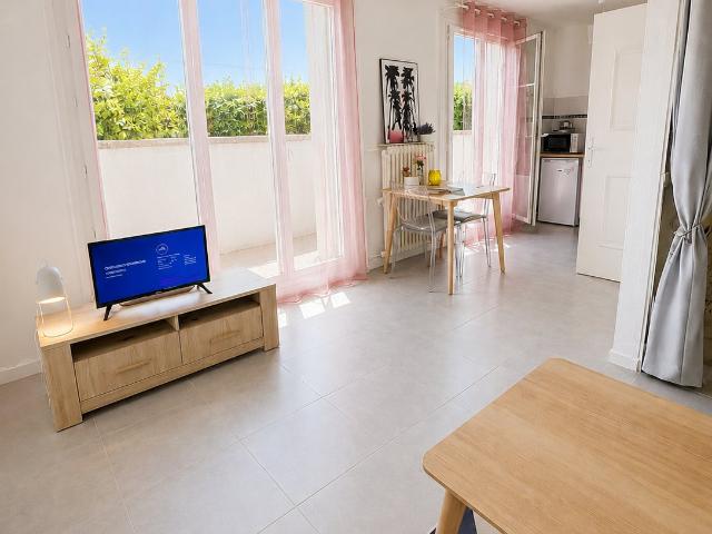 Appartement Studio Loué Toulon les Lices
