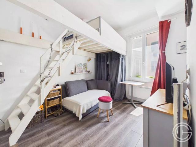 APPARTEMENT STUDIO LOCATION ETUDIANTE 4 RUE PIERRE SOLA PROCHE DES UNIVERSITES