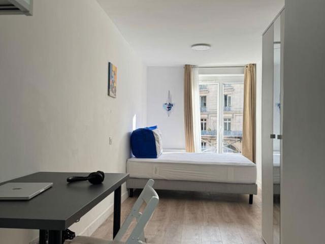Appartement STUDIO MEUBLE 19,02 m2 Rue du Faubourg Saint Martin PARIS 75010