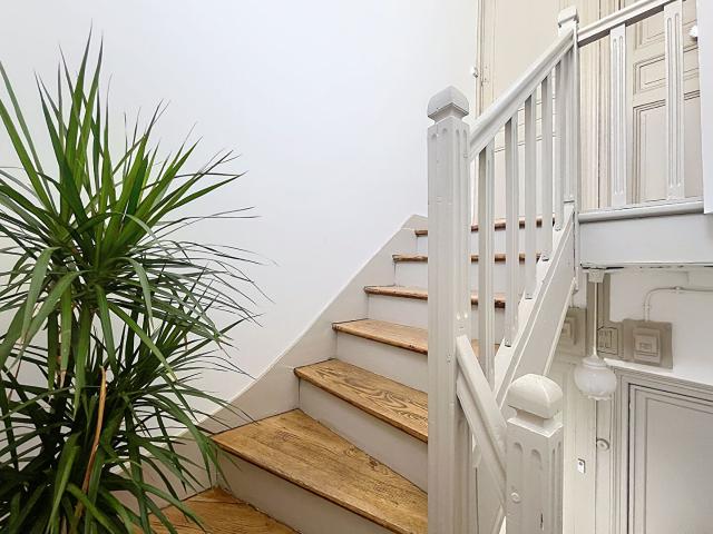 Appartement Suresnes 1 pièce s 19 m2