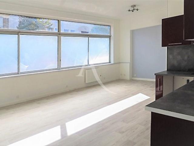 Appartement Suresnes 2 pièce s 50,36 m2