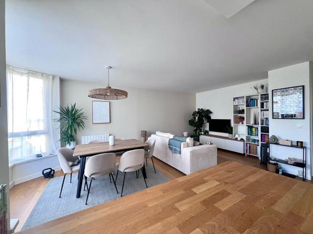 Appartement Suresnes 2 pièce s 53 m2