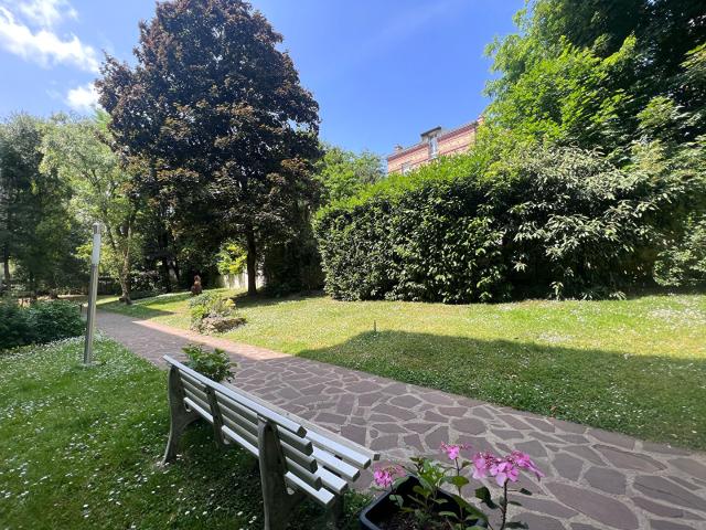 Appartement Suresnes 3 pièce s 77 m2