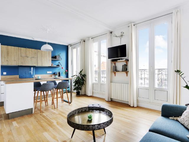 appartementmeublé 2 pièces 1 chambre 42 m2 rue marguerite de rochechouart 75009 1890€ cc