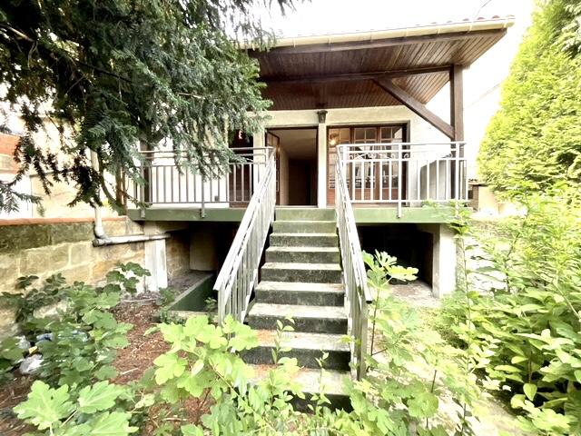 Appartement/Plateau avec terrasse et jardin privatif
