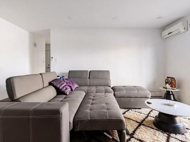 Appartements Meublé 4 1/2, 2 CH à Laval Meublé