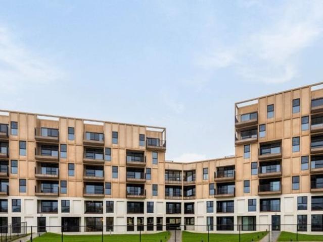 Appartements spacieux à proximité du Canal Maritime