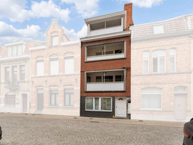 Appartementsgebouw met 4 appartementen