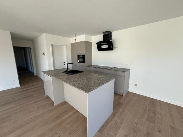 Appartementsgebouw te koop voor 349000 euro met 3 slaapkamers