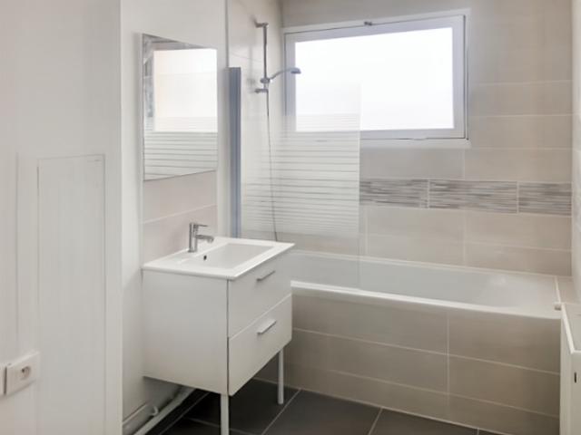 AppartementT4/ 3 chambres/ 75 m²