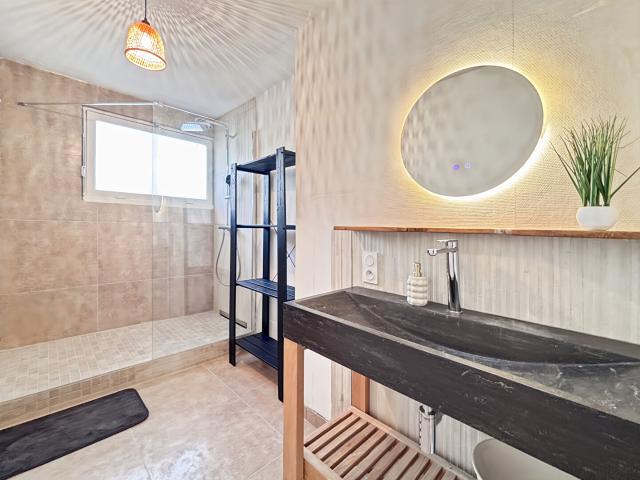 AppartementT3/ 2 chambres/ 64 m²